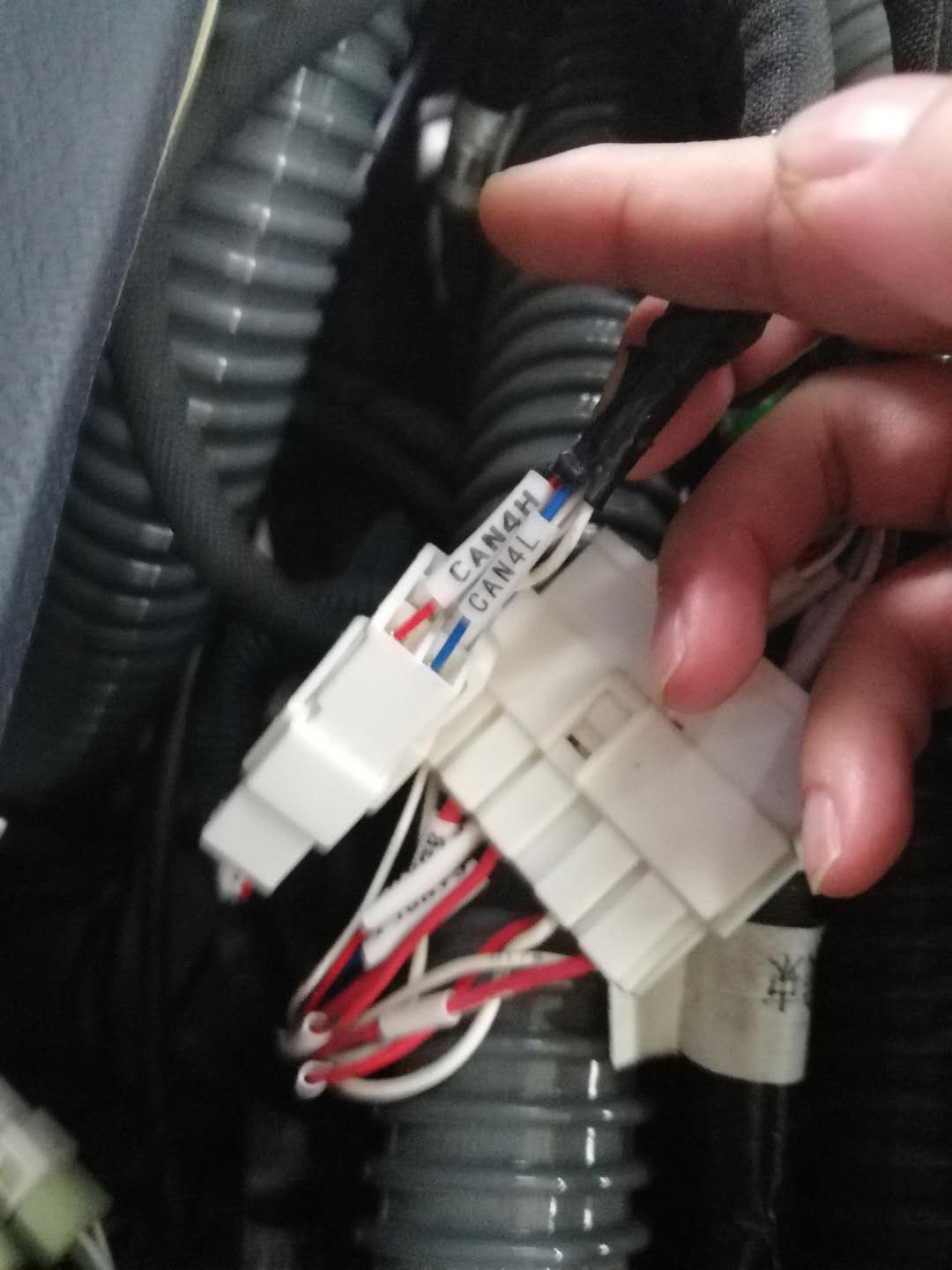 传递安全之声，从心感动您！